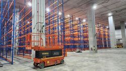 Sunview Way (D22), Warehouse #484099081